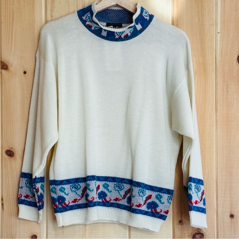 Vintage Cream Floral Sweater •NWT•Size Large